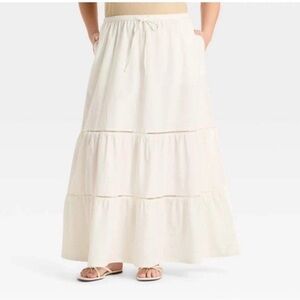NWOT Ava & Viv Elegant Tiered Maxi Skirt